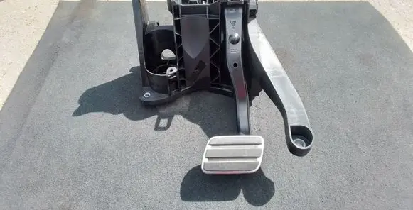 Porsche 911 991 Brake pedal 99142314120 99142306501