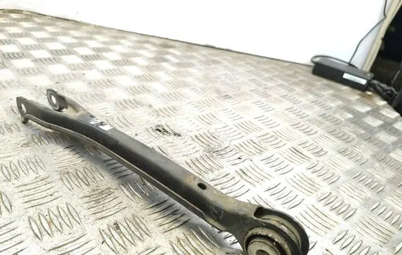 Mercedes-Benz C W204 Rear control arm 2043521205