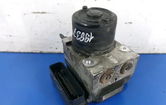 Hyundai Tucson JM ABS Pump 58920-2E550
