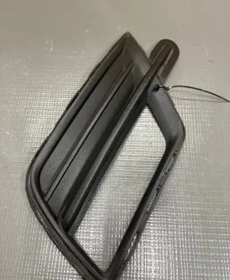Volkswagen Caddy Front bumper lower grill