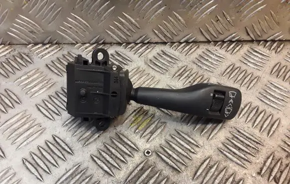 BMW X3 E83 Wiper speed switch 8363669