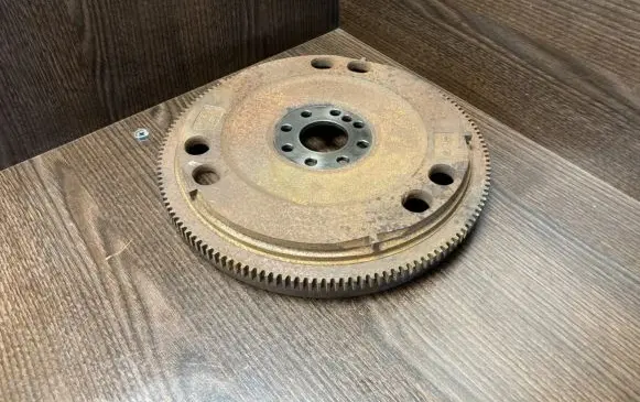 Mercedes-Benz Sprinter W901 W902 W903 W904 Flywheel 6050301405 1020320205