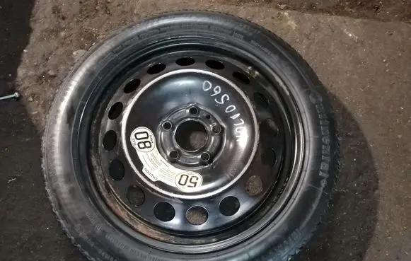 Volvo V70 R17 spare wheel 9209872