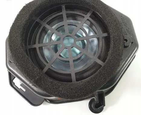 Mercedes-Benz E C207 W207 Parcel shelf speaker A2048202402