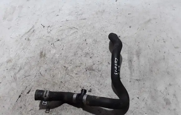 Ford Kuga II Engine coolant pipe/hose AV618C351BH