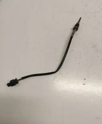 BMW 5 F10 F11 Exhaust gas temperature sensor 7805607