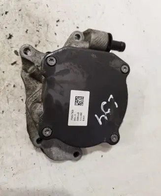Skoda Octavia Mk2 (1Z) Vacuum pump 03L100J 03L145207