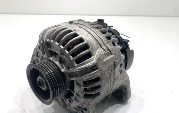 Volkswagen PASSAT B5.5 Generator/alternator