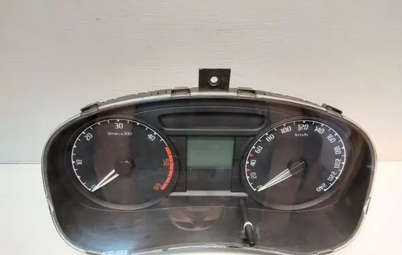 Skoda Fabia Mk2 (5J) Speedometer (instrument cluster) 5J0920801C