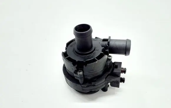 Volkswagen PASSAT B8 Electric auxiliary coolant/water pump 5G0965567