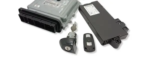 BMW 3 E90 E91 Engine ECU kit and lock set 9147226 61359147226 8507136