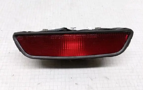 Mercedes-Benz E W210 Third/center stoplight 187900