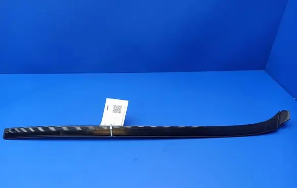 Mercedes-Benz E C207 W207 Windshield trim A2076900462