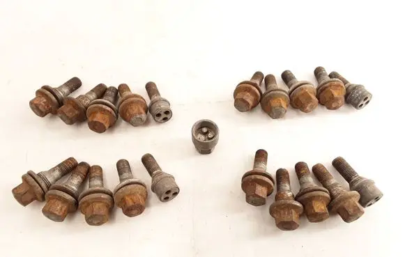 Peugeot 407 Nuts/bolts 