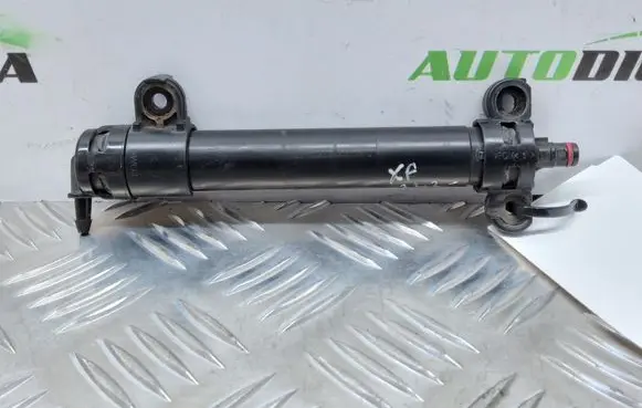 Jaguar XF Headlight washer spray nozzle C72DC