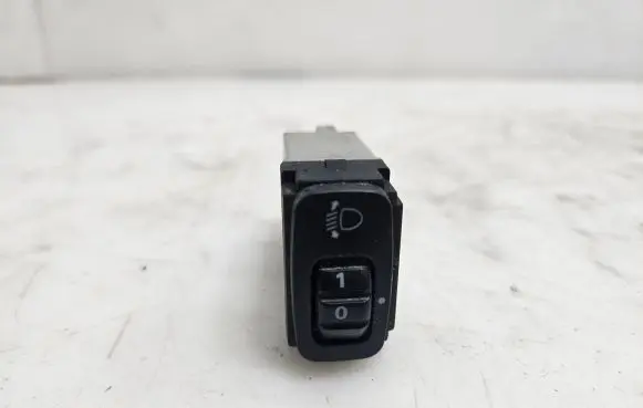Mitsubishi Grandis Headlight level height control switch