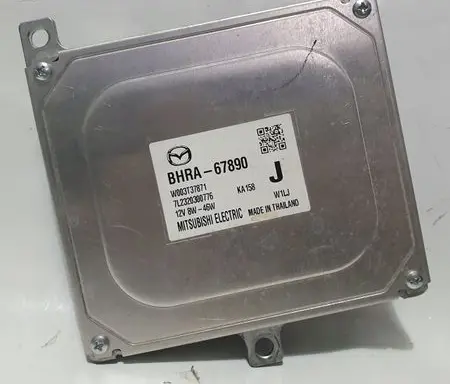 Mazda 3 LED ballast control module W003T37871 BHRA-67890 BHRA67890