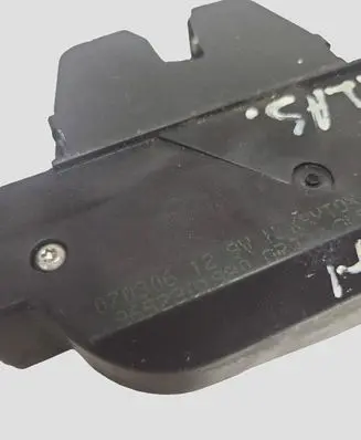 Peugeot 307 Tailgate/trunk/boot lock/catch/latch 965230180