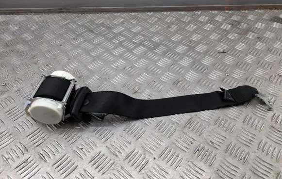 BMW 6 F12 F13 Rear seatbelt 7226441 722644103