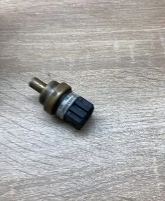 Audi A6 S6 C5 4B Coolant temperature sensor 058919501A