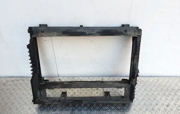 BMW 5 E60 E61 Radiator support slam panel 7805597 7787830 7810333