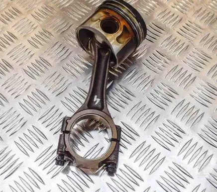 Piston
