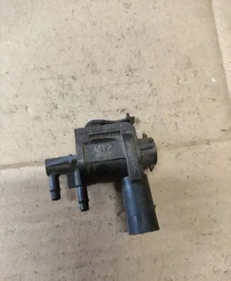Audi A6 S6 C6 4F Turbo solenoid valve 1K0906283A