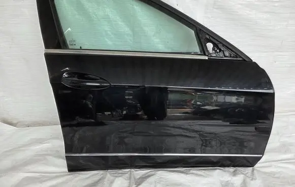 Mercedes-Benz E W212 Front door 