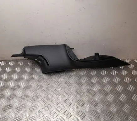 Tesla Model 3 (C) pillar trim 108628500G