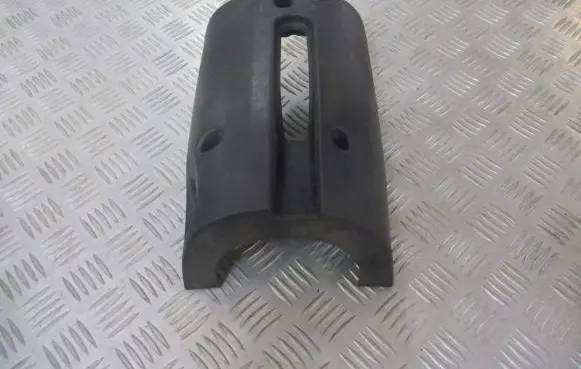 Ford Mondeo Mk III Steering wheel column trim