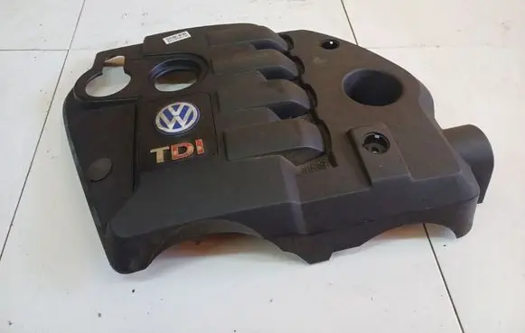 Engine cover (trim)