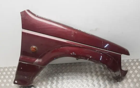 Mitsubishi Pajero Fender