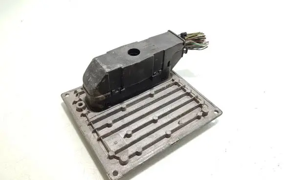 Ford Focus Engine control unit/module 6M51-12A650-AAB 260494619 3DZB