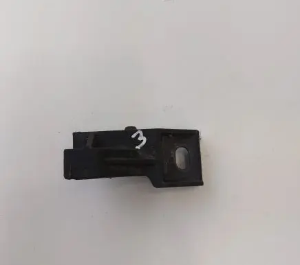 Mini Cooper Countryman R60 Radiator mount bracket 2751341