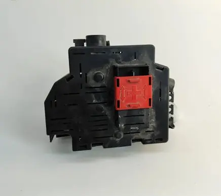 Mercedes-Benz GLS X167 Current control relay A1675404328