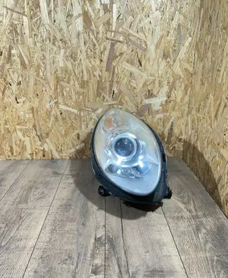 Mercedes-Benz R W251 Headlight/headlamp