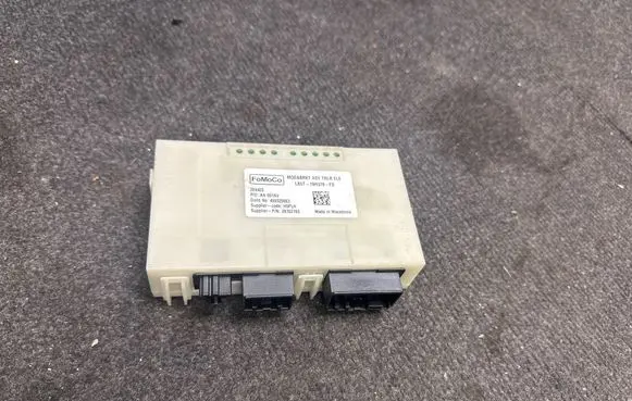 Ford Explorer VI Brake system control unit/module LB5T19H378FD 499329883 28702193