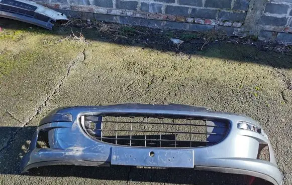 Peugeot 407 Front bumper 9644644377