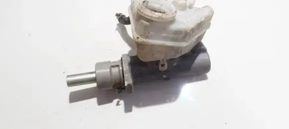 Ford Mondeo MK II Master brake cylinder L481381