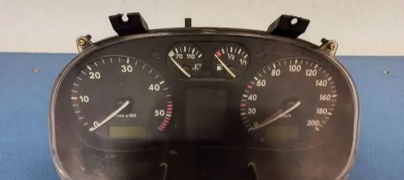 Volkswagen Polo Speedometer (instrument cluster) 5392326610