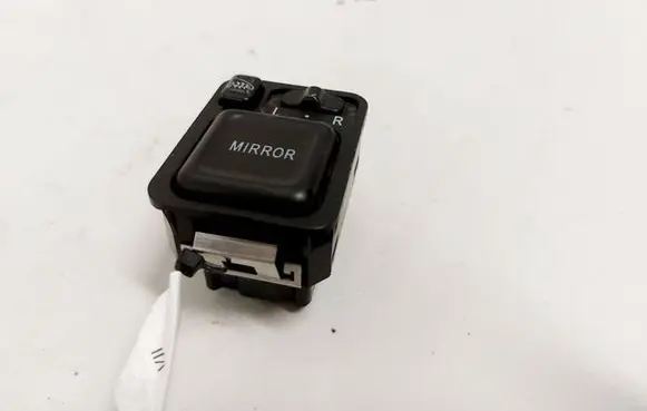 Honda Civic Wing mirror switch S5A-J211-M1