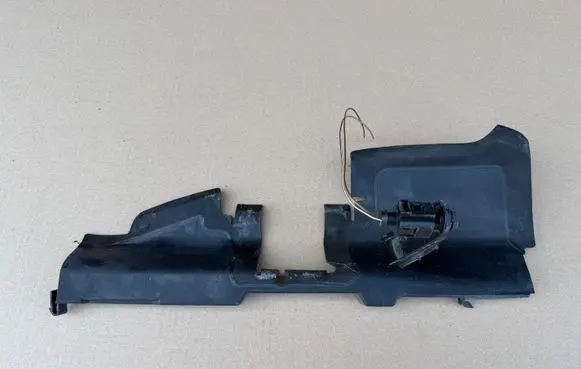 Audi A3 S3 8P Intercooler air guide/duct channel 8P0121283E