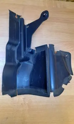 Volvo S80 Other engine bay part 30678190LH M0N7A