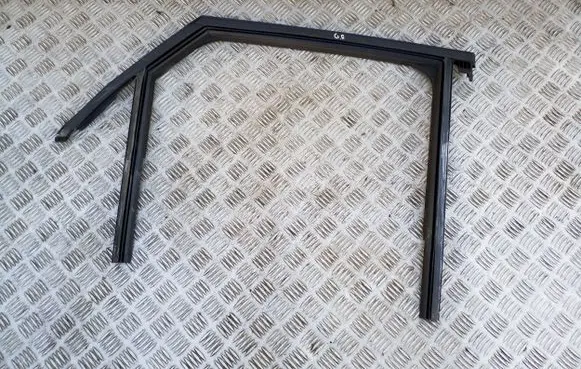 Audi A1 Rubber seal rear door window/glass 82G839440