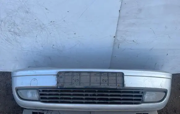 Opel Zafira A Front bumper