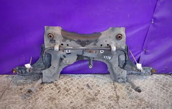 Renault Fluence Front subframe