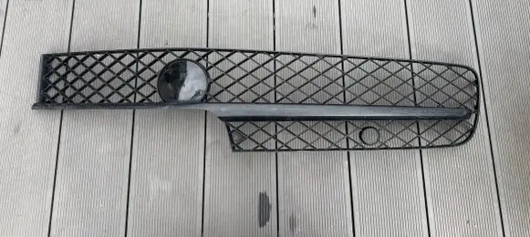 Bentley Flying Spur Front bumper lower grill 4W0807648P