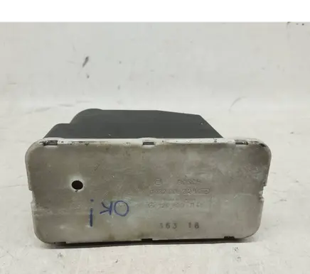 Mercedes-Benz E W124 Central locking vacuum pump 1248001148 A1248001148 0132006328