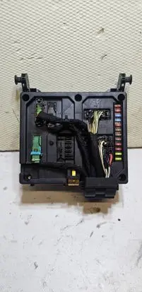 Seat Alhambra (Mk1) Fuse module S120042300D 5M2114B05CA 7M3962258AM