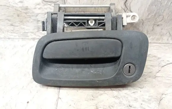 Opel Zafira A Front door exterior handle